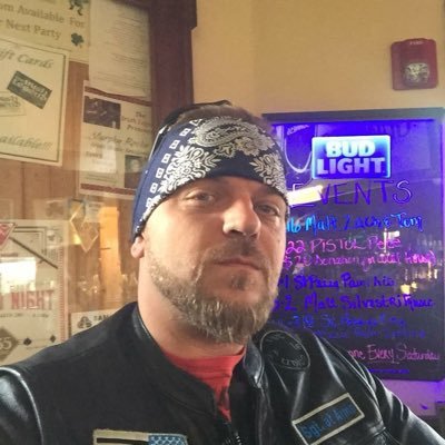 Profile Picture of Erik Robert Kamradt (@erik_kamradt) on Twitter