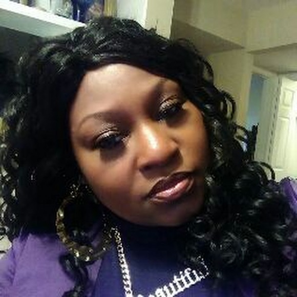 Profile Picture of Marion Perry (@marionpry45) on Poshmark