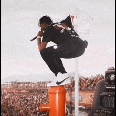 Profile Picture of James Blok (@Jamesblok__) on Twitter