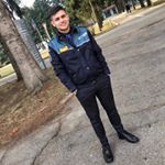 Profile Picture of R O  B E R T 👮‍♂️ (@robertmirea31) on Instagram