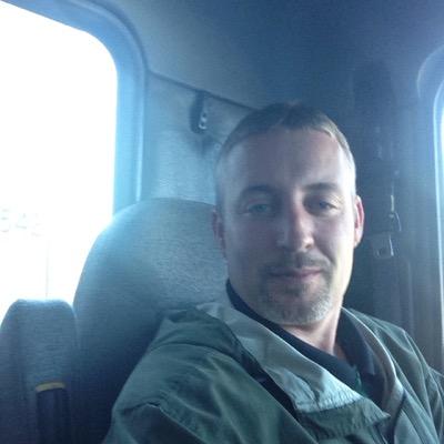 Profile Picture of Brian Cardwell (@allgirlzdad) on Twitter