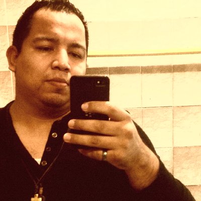 Profile Picture of Alex Almaguer (@xela9684) on Twitter
