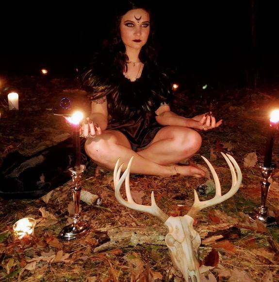 Profile Picture of Brianne Schleckser (@sxe_kitty) on Poshmark