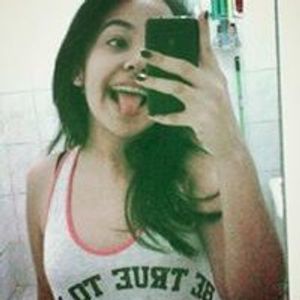 Profile Picture of Pamela Mariano (@pamelamarianoc) on Myspace