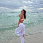 Profile Picture of DANIELLE APLIN (@dma.33) on Instagram