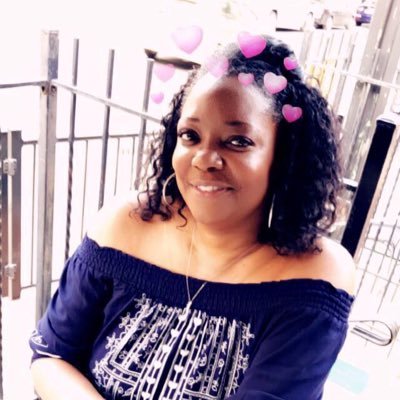 Profile Picture of Dawn Crabbe (@CrabbeDawn) on Twitter