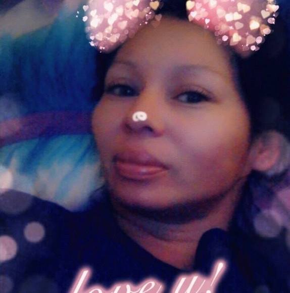 Profile Picture of Justina Grayson (@2017grayson) on Poshmark