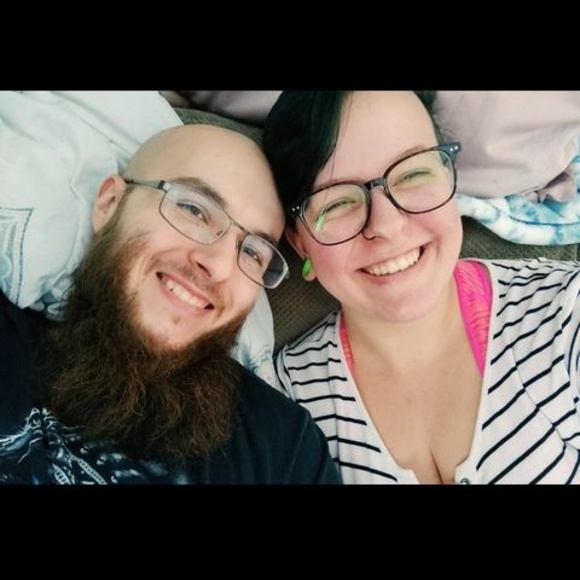 Rosie Hitz - Poshmark Profile Picture of Rosie Hitz (@rosiehitz) on Poshmark