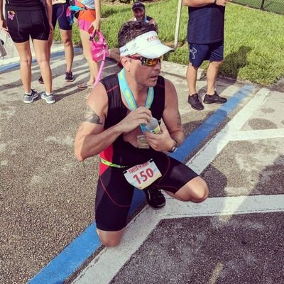 Profile Picture of Ray Coulter (@3coulterr3d) on Twitter