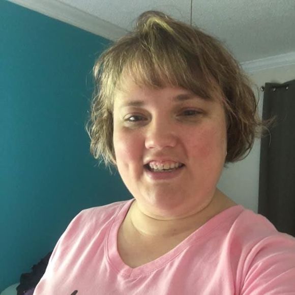 Profile Picture of Johanna Galyen (@ladygal4) on Poshmark