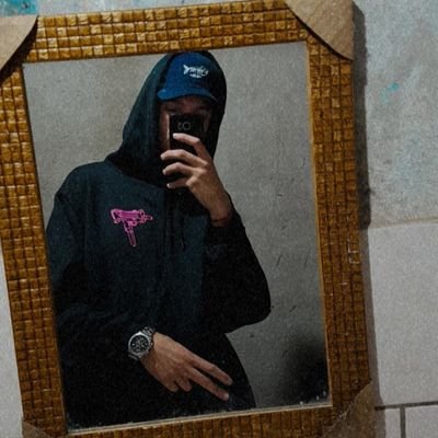 Profile Picture of BOZzANO (@david_anselmo_) on Twitter