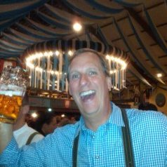 Profile Picture of Dow Segrest (@DowSegrest) on Twitter