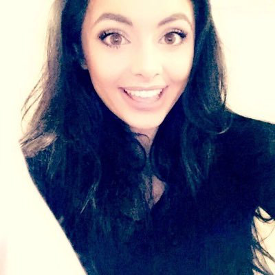 Profile Picture of Lucy Bannister (@AlexPugLover) on Twitter