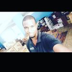 Profile Picture of Adrian Davis (@actuallyadrianaccount) on Instagram