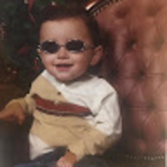 Profile Picture of Jason Cantu (@jascantu102500) on Poshmark