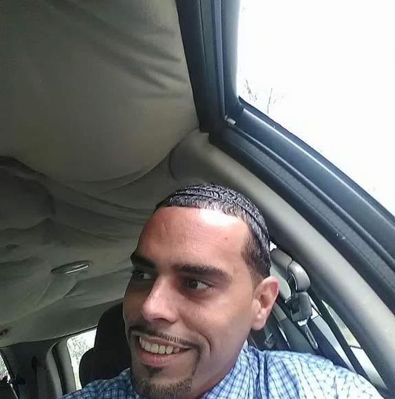 Profile Picture of Terry Hayes (@hayesterry087) on Poshmark