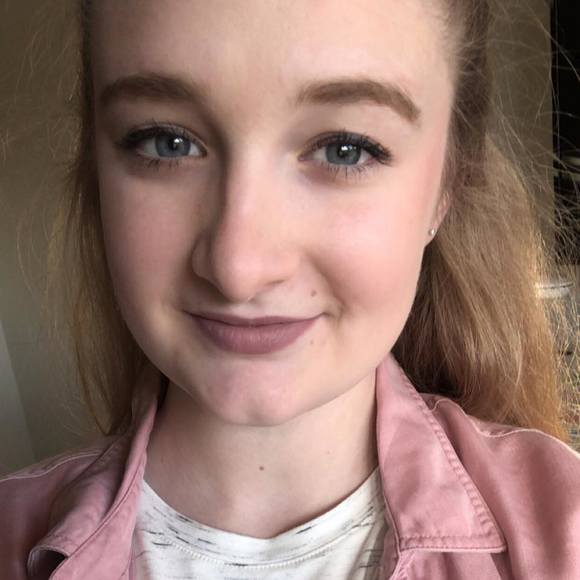 Profile Picture of Kaleigh Gregston (@kaleighgregston) on Poshmark