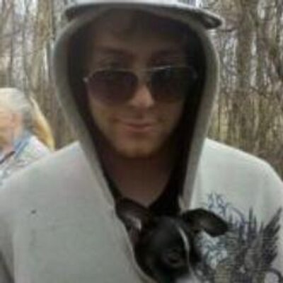 Profile Picture of Robert Fortune (@RobertFortune3) on Twitter