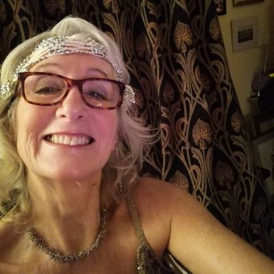 Profile Picture of Chris Thompson (@@t_chrissie) on Twitter