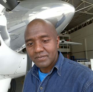 Profile Picture of Martin Lazandrainy (@martin.lazandrainy) on Facebook