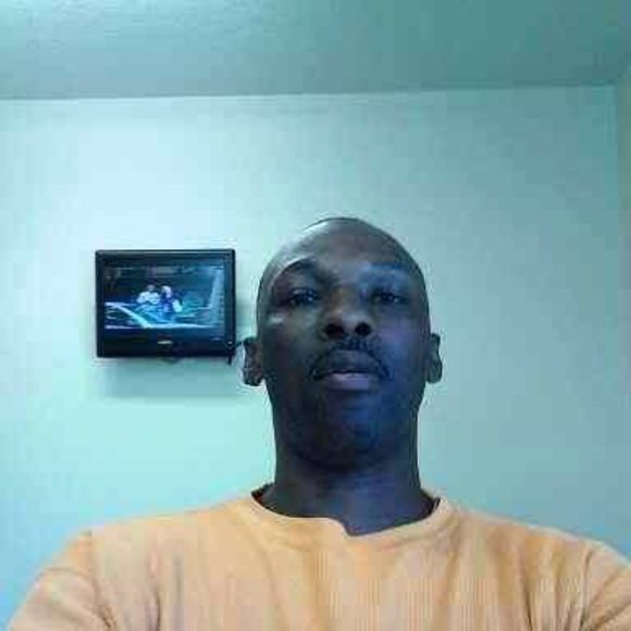 Profile Picture of Charles Singleton (@edsingleton4814) on Poshmark