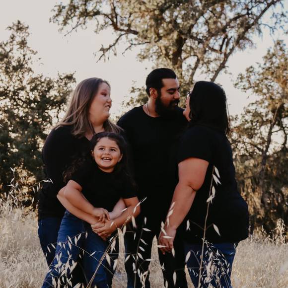 Profile Picture of Nicole Hanawalt (@nicolehanawalt) on Poshmark