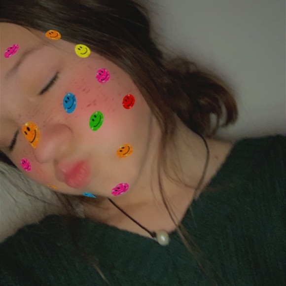 Profile Picture of Anna Amstutz (@annaamstutz) on Poshmark