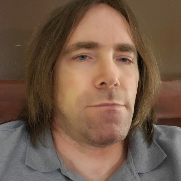 Profile Picture of Jeff Stumbo (@qualufuss1996) on Poshmark