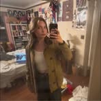 Profile Picture of Annie Debreu (@annie.debreu) on Facebook