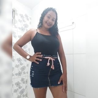 Profile Picture of Alexa Almeida (@alexa.almeida.1253) on Facebook