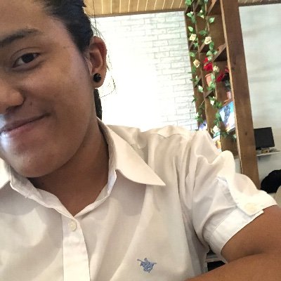 Profile Picture of Anna Abrego (@aias_06) on Twitter