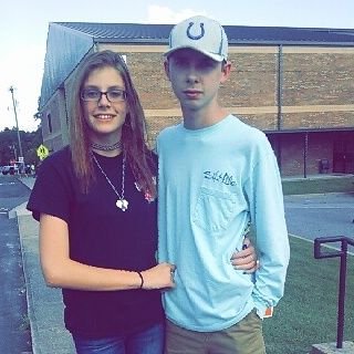 Logan Neal - Twitter Profile Picture of Logan Neal (@coltsnation98) on Twitter