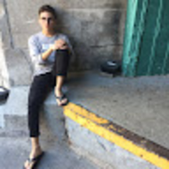 Profile Picture of Ulas Karadag (@ulaskara12) on Poshmark