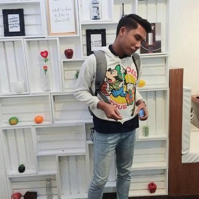 Profile Picture of Jason Teves (@Jasontevesss) on Twitter