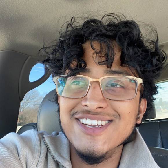 Profile Picture of Joshua Guerra (@joshua_guerra) on Poshmark
