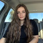 Profile Picture of Jocelyn Baker (@jocelyn.victoriaa) on Instagram