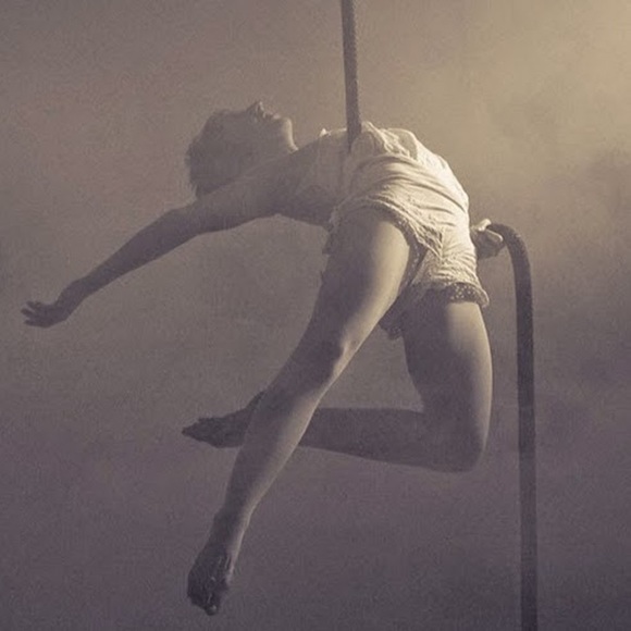 Profile Picture of Devyn Flesher (@devynflesher) on Poshmark