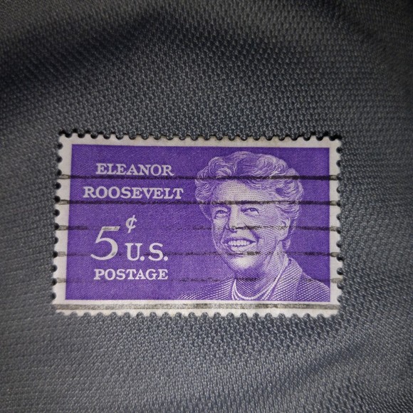 Profile Picture of Robert Costin (@robertcostin) on Poshmark