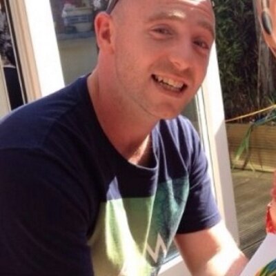 Profile Picture of Chris Hawley (@chrishawley2) on Twitter