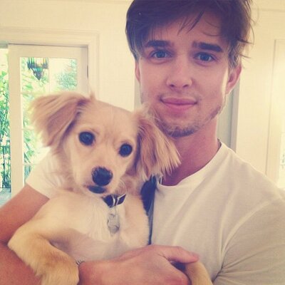 Profile Picture of Elliot (@ElliotGatesSP) on Twitter