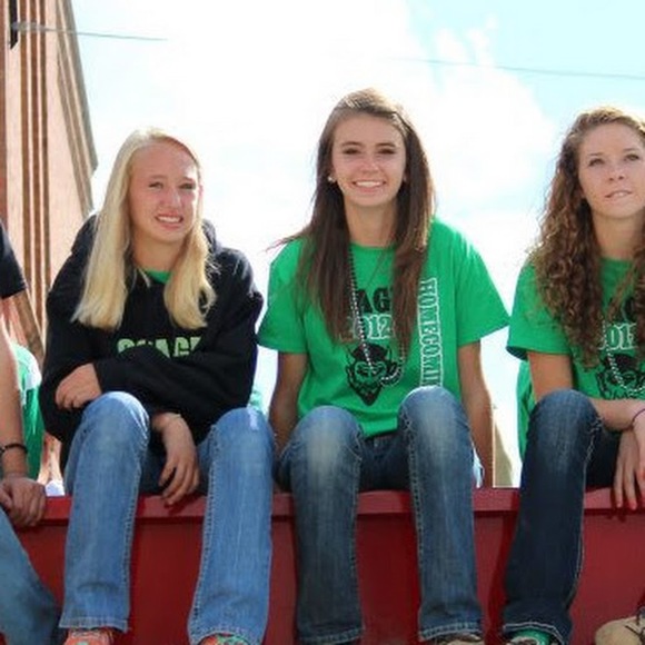 Profile Picture of Alex Byrnes (@abyrnes1997) on Poshmark