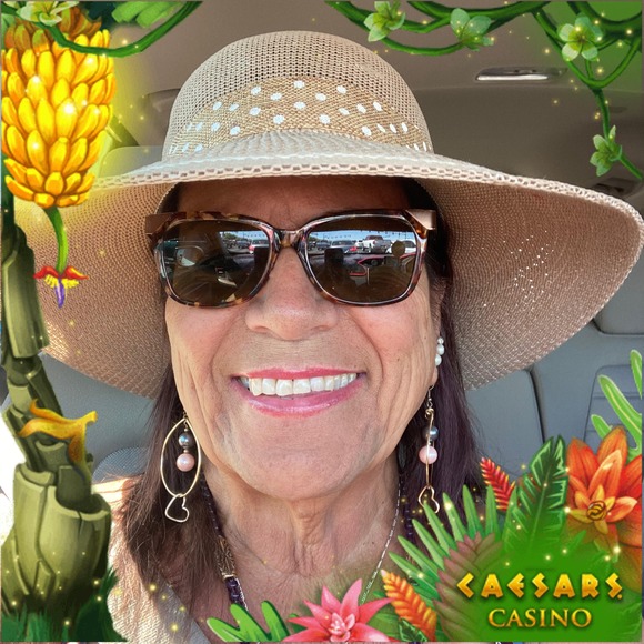 Profile Picture of Sharon Rarick (@mililani50) on Poshmark