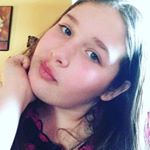 Profile Picture of Julia Bynum (@twentyonepilots2026) on Instagram
