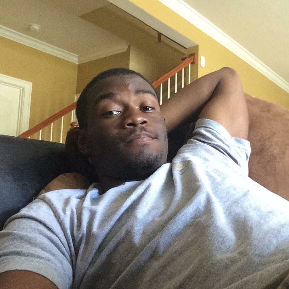 Profile Picture of Kevin Kizer (@kkizer95) on Poshmark