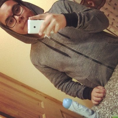Profile Picture of Dylan Huggins (@MFF_banana_v) on Twitter