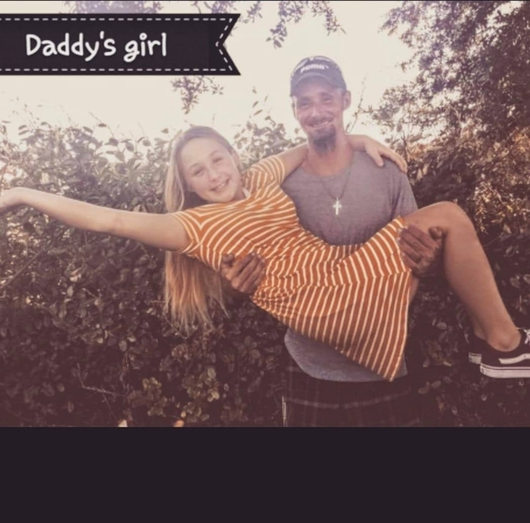 Profile Picture of Daniel Pack (@danielpack) on Poshmark