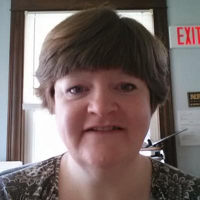 Profile Photo of Maureen Donovan (@maureenrose68) on Twitter