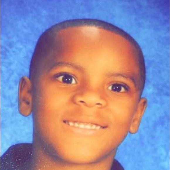 Profile Picture of Daylen Taylor (@racks4day) on Poshmark