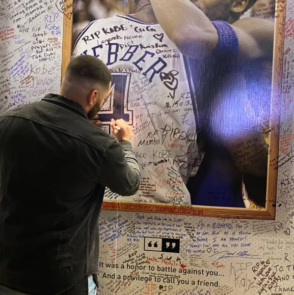 Profile Picture of Peter Castillo (@itsdroskii) on Poshmark