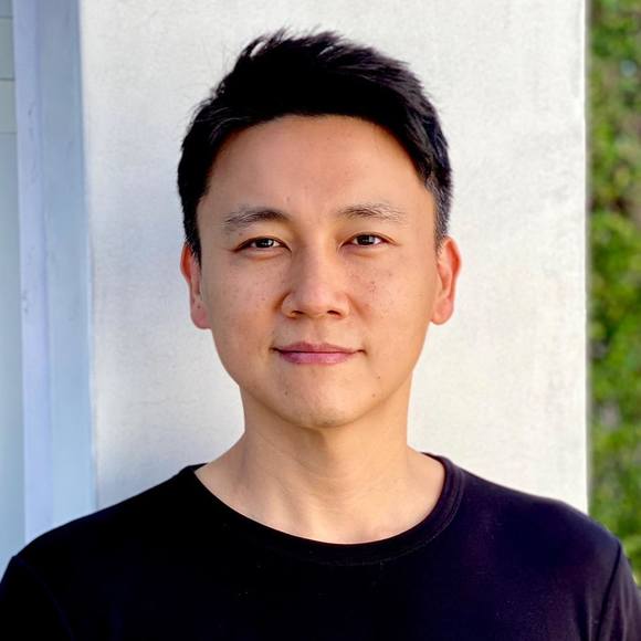 Profile Picture of Ken Chung (@kenchung) on Poshmark